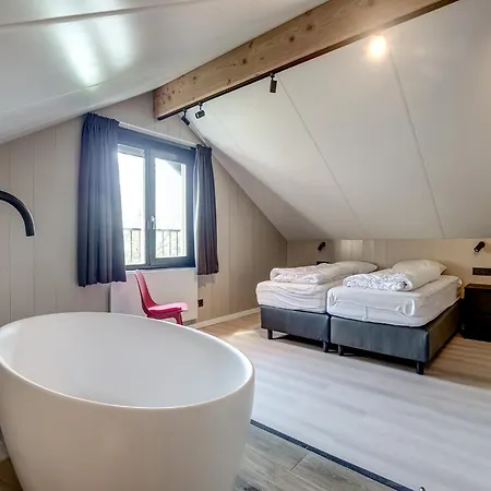 بيت للعطل Modern On Dutch Coast With Garden جوليانادورب