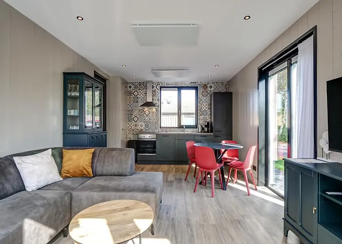 Modern On Dutch Coast With Garden Дом отдыха Юлианадорп