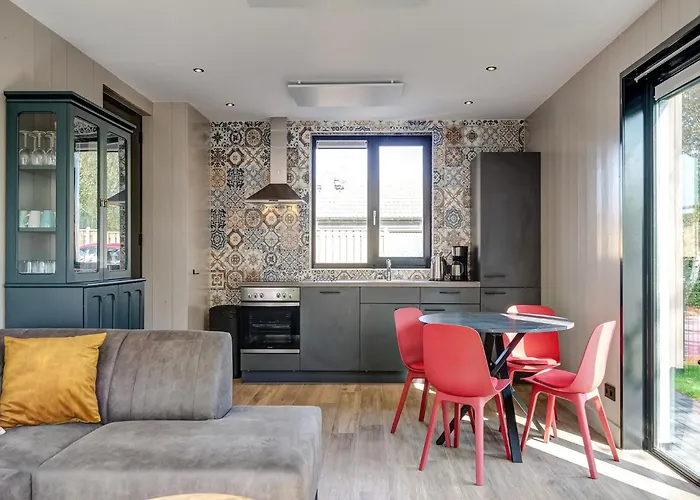 Дом отдыха Modern On Dutch Coast With Garden