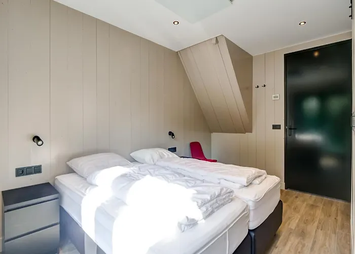 Дом отдыха Modern On Dutch Coast With Garden