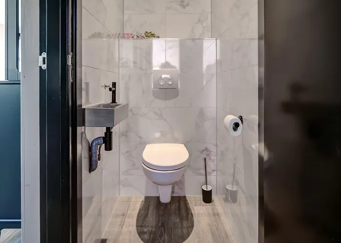 Дом отдыха Modern On Dutch Coast With Garden